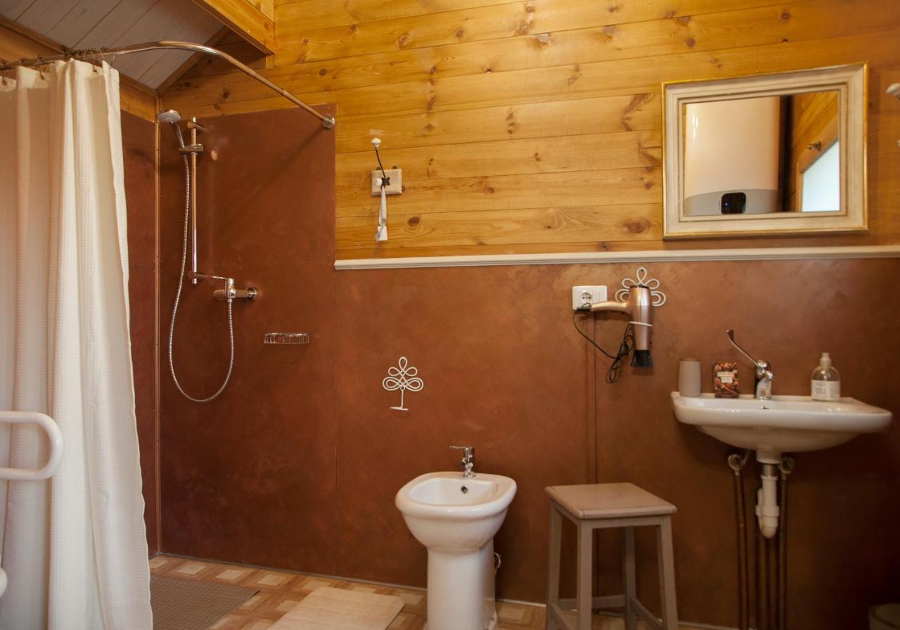 Pian Del Mund Hotell Borgomale Exteriör bild